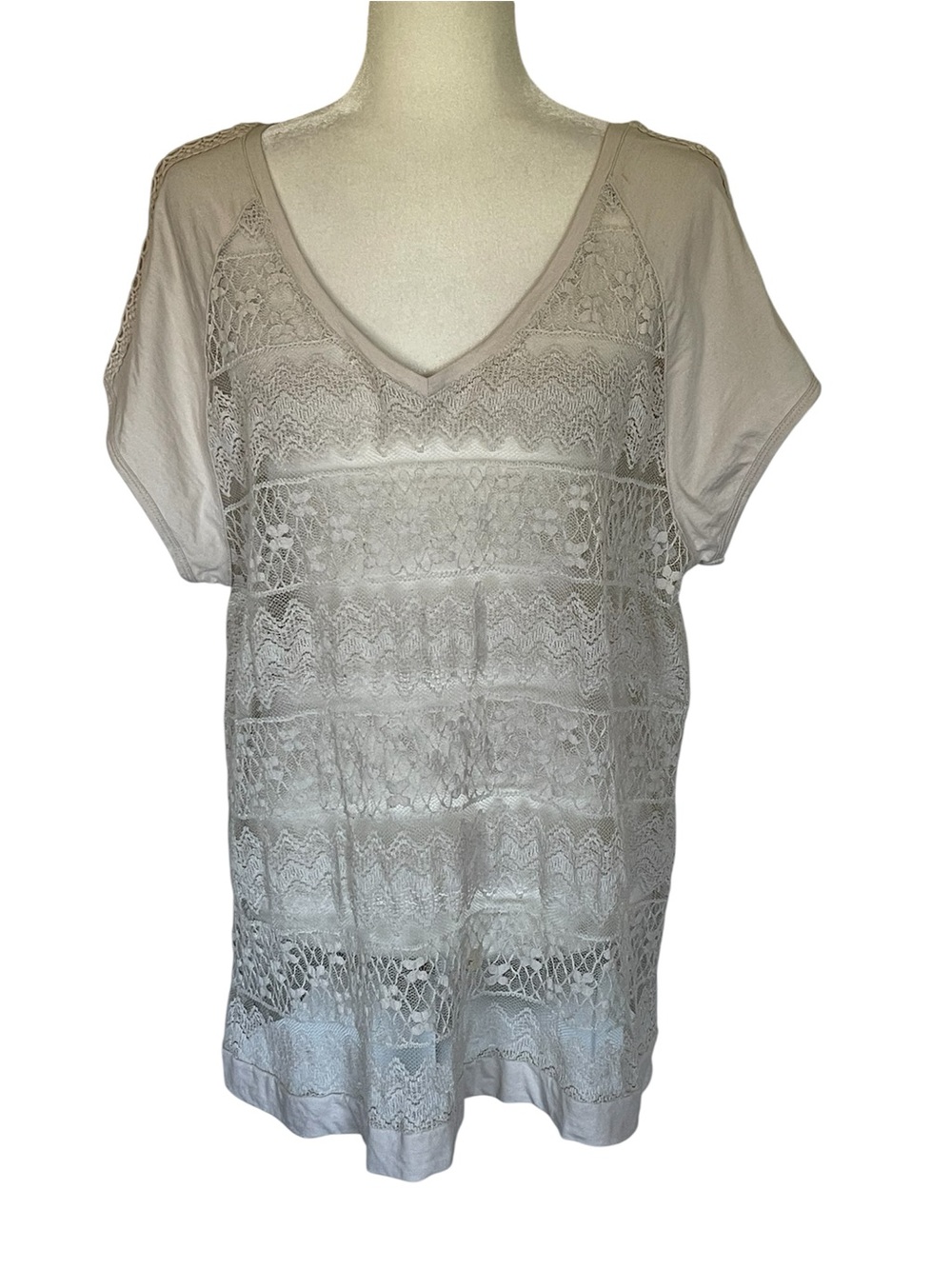 Chico’s Cream Lace Top Short Sleeve Top Casual Feminine Breathable Cottagecore